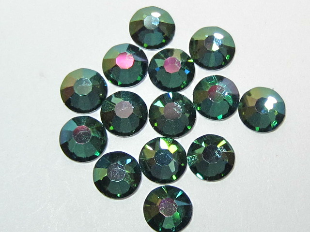 72 pcs. 20ss CARIBBEAN SEA IRIS MIST (maxima) FLATBACK PRECIOSA Rhinestones